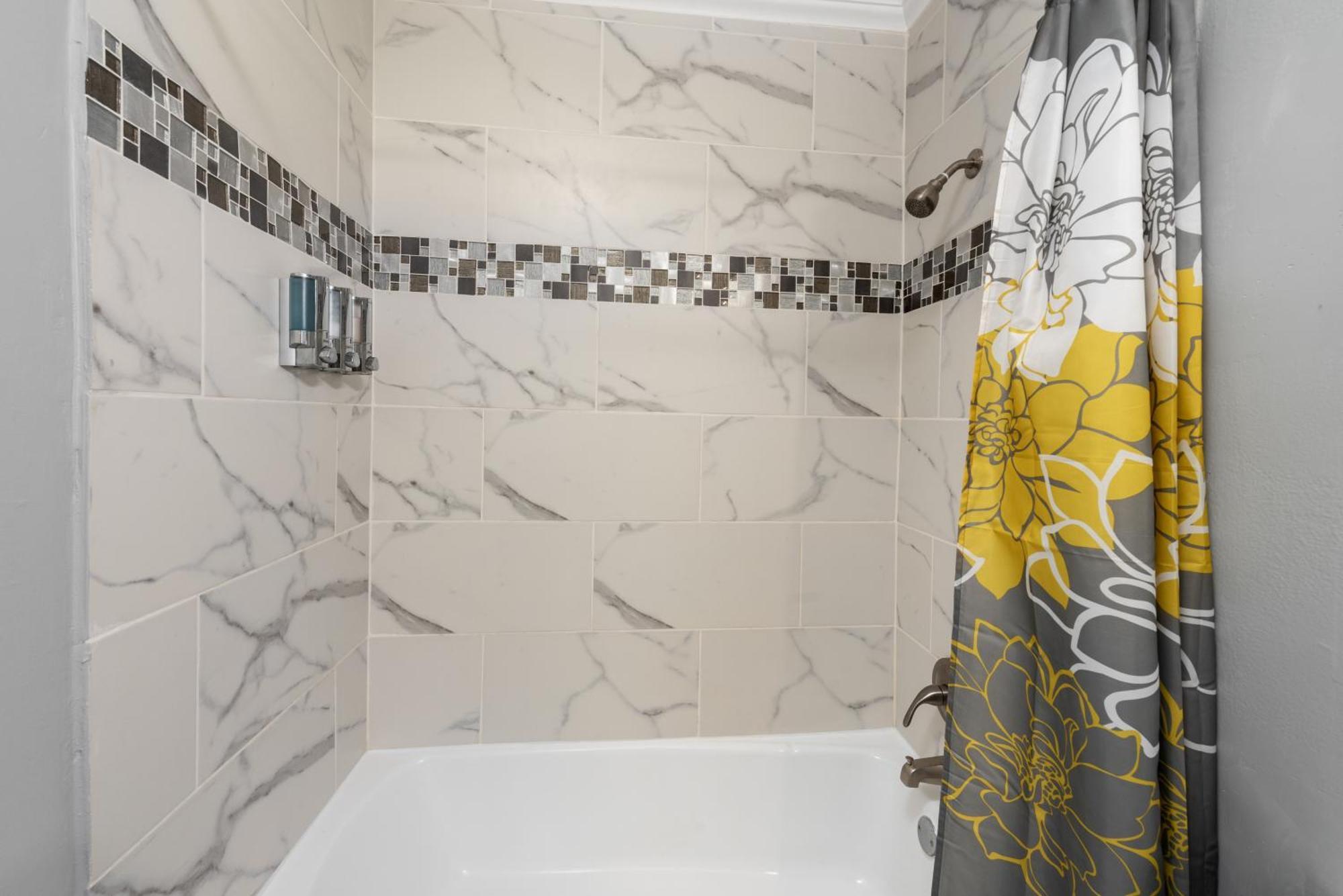 Stylish 2-bedroom Near Toyota Center And Med Center Houston