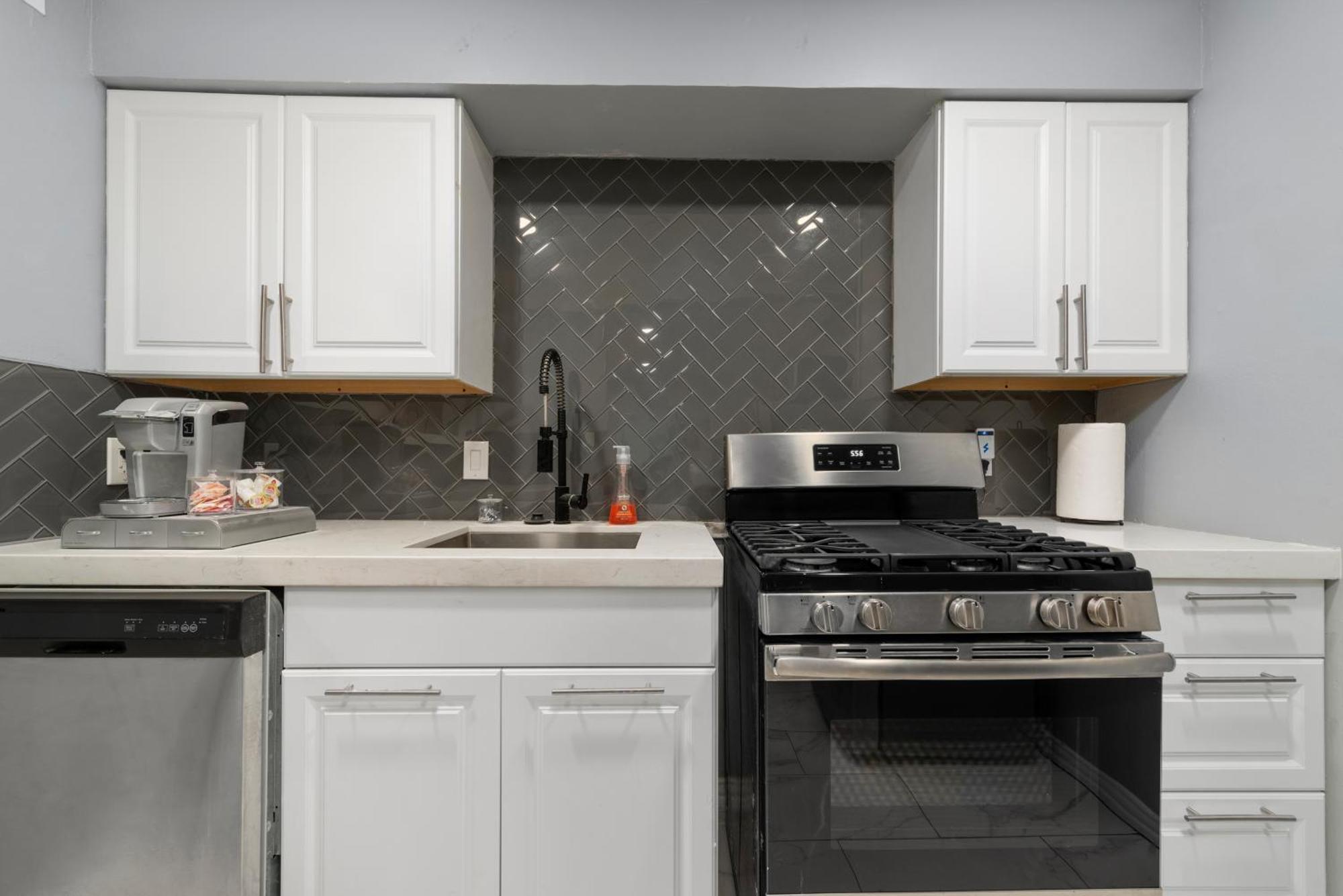 Stylish 2-bedroom Near Toyota Center And Med Center Houston